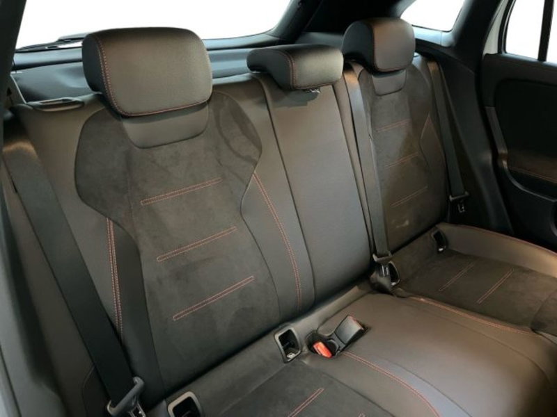 Mercedes-Benz GLA SUV nuova a Verona (6)