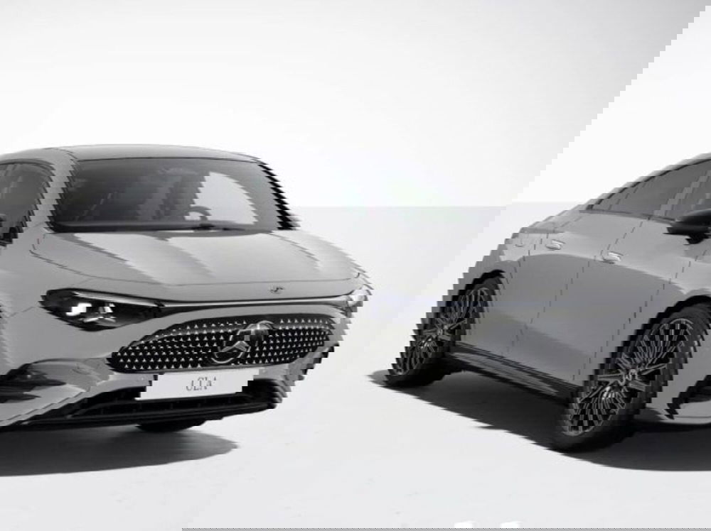 Mercedes-Benz CLA Shooting Brake nuova a Verona