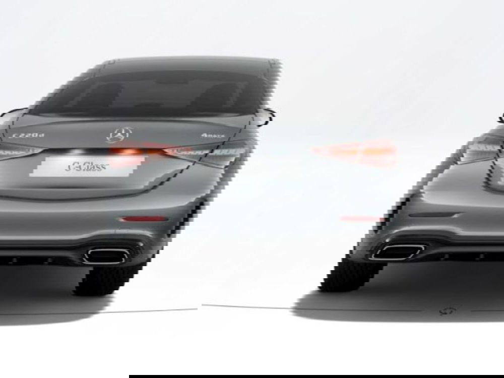 Mercedes-Benz Classe C nuova a Verona (4)