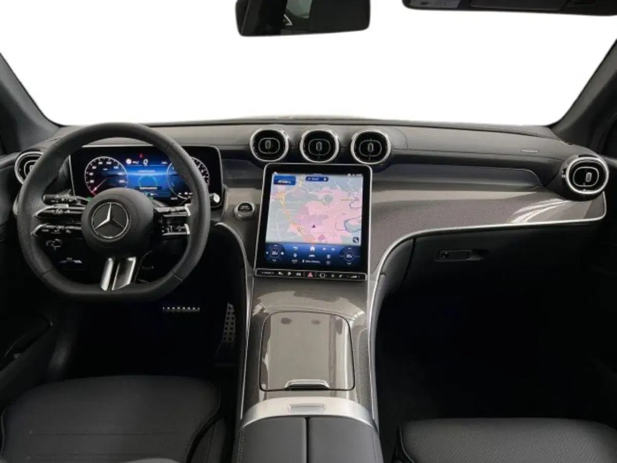 Mercedes-Benz GLC Coupé nuova a Verona (9)