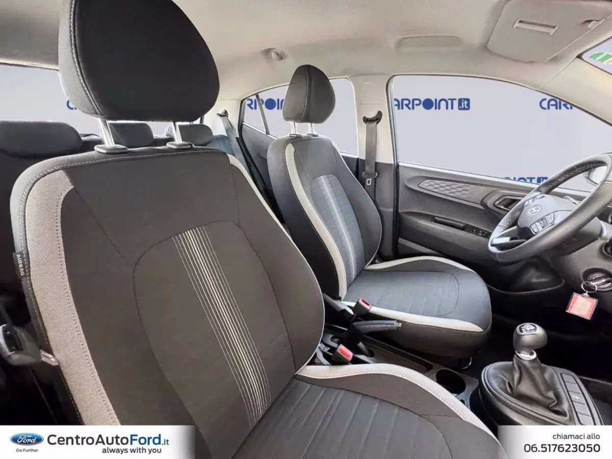 Hyundai i10 usata a Roma (7)