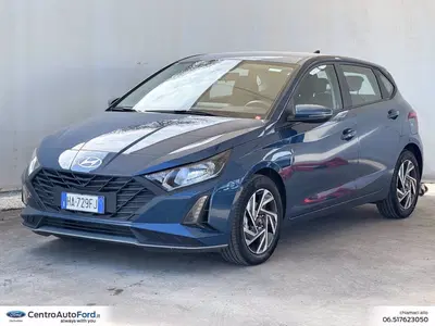 Hyundai i20 1.2 mpi Connectline 79cv mt del 2025 usata a Albano Laziale