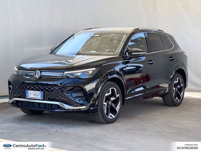 Volkswagen Tiguan 2.0 tdi R-Line 150cv dsg del 2025 usata a Albano Laziale