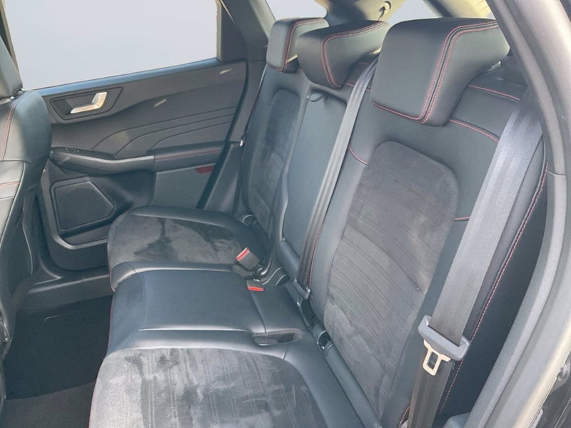 Ford Kuga usata a Milano (10)