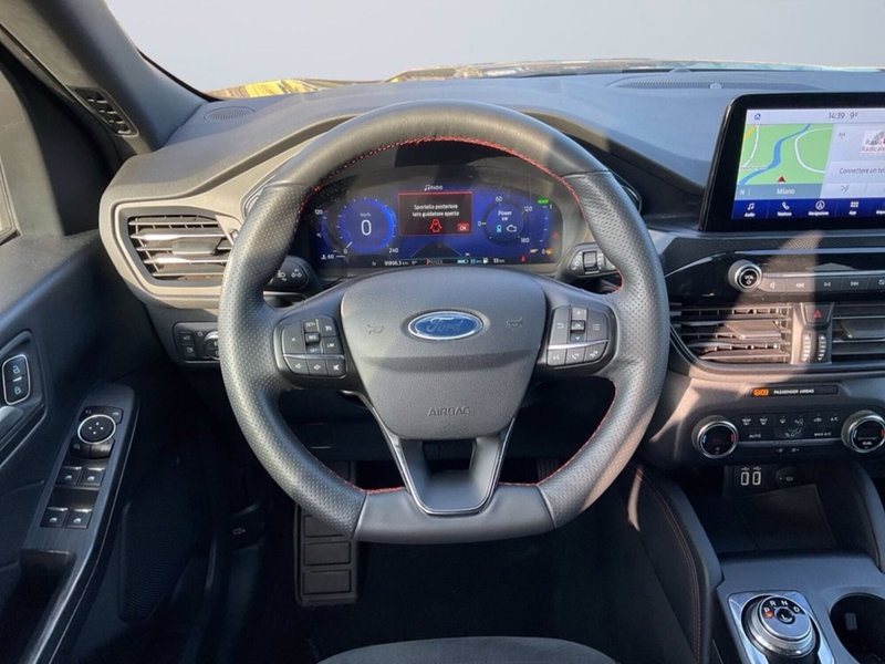Ford Kuga usata a Milano (13)