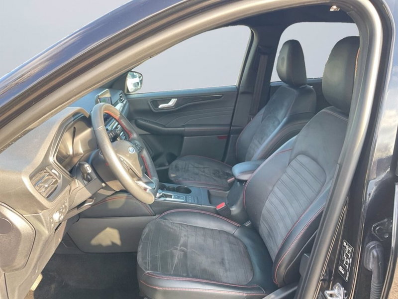 Ford Kuga usata a Milano (9)