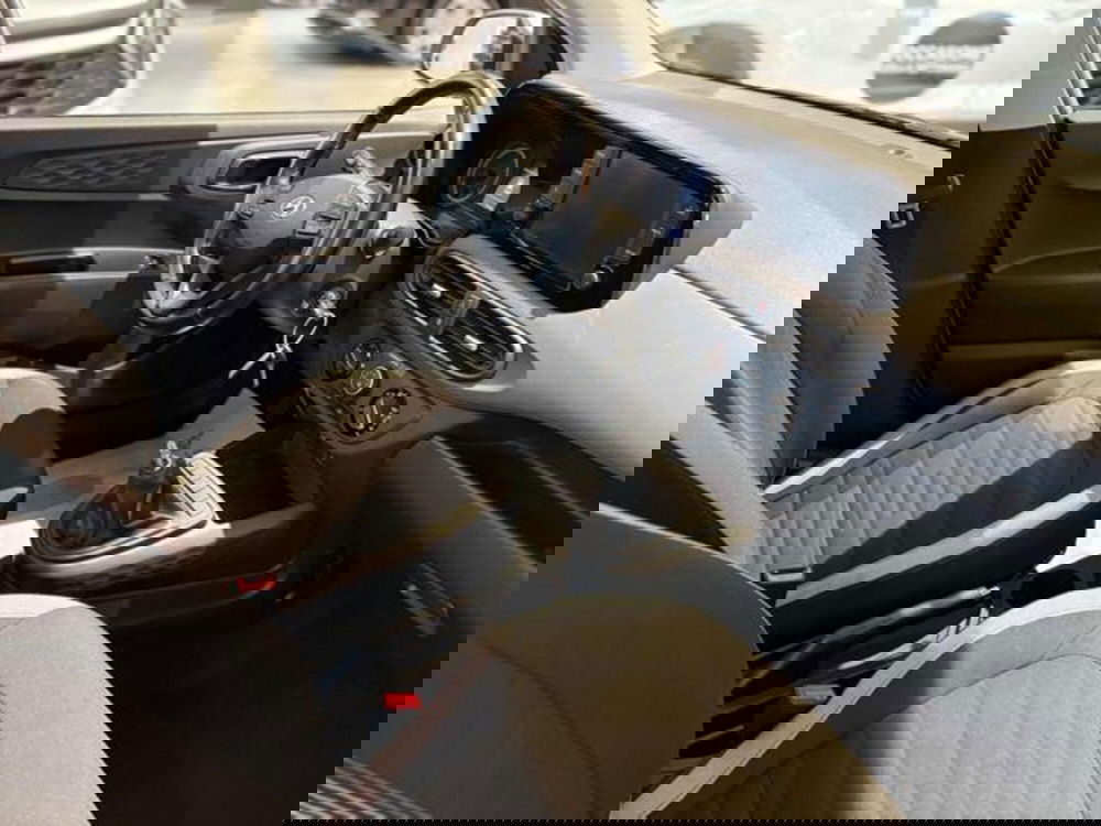 Hyundai i10 usata a Pesaro-Urbino (5)