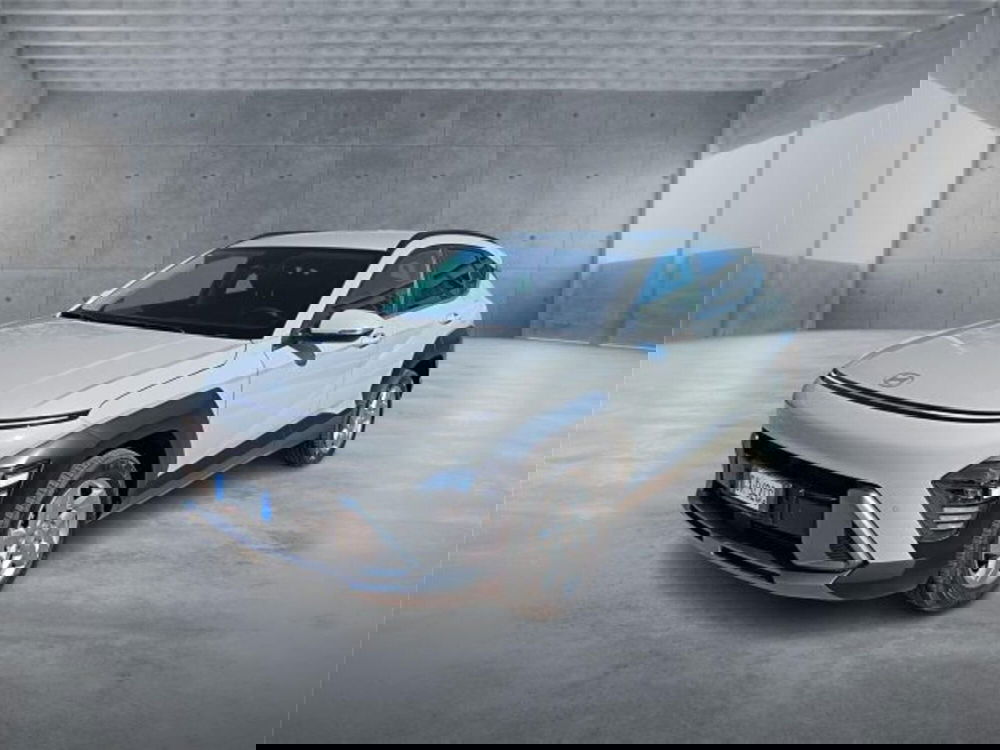 Hyundai Kona usata a Bari (3)