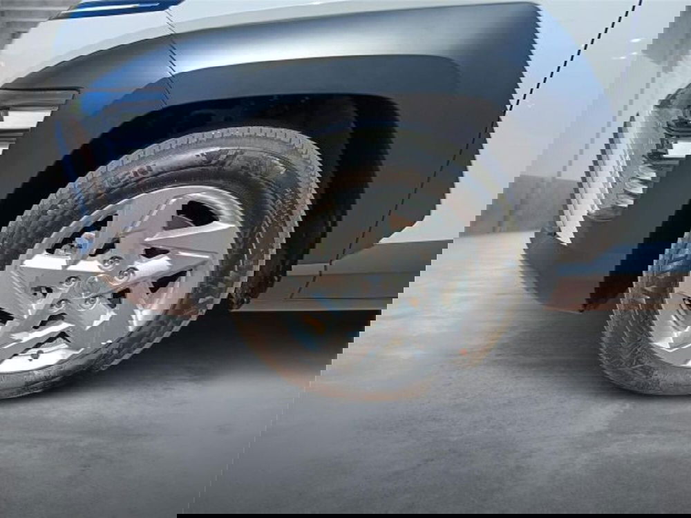 Hyundai Kona usata a Bari (8)