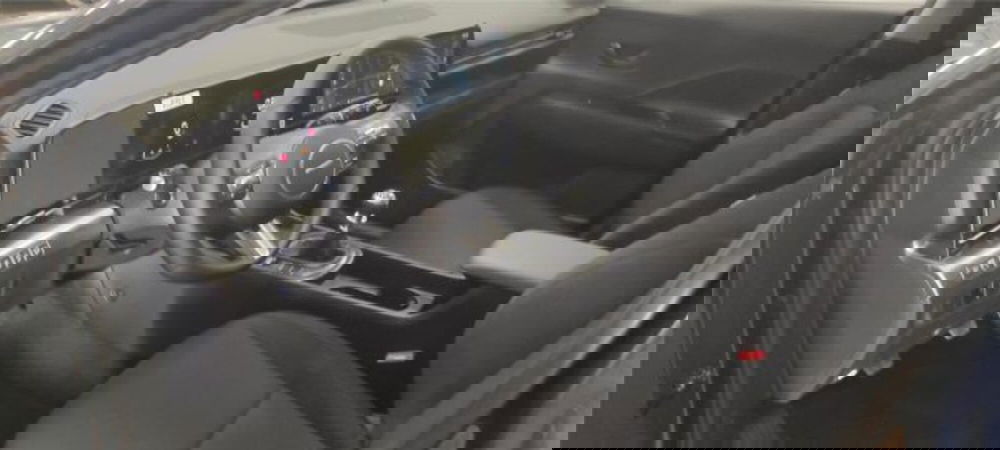 Hyundai Kona nuova a Bari (7)