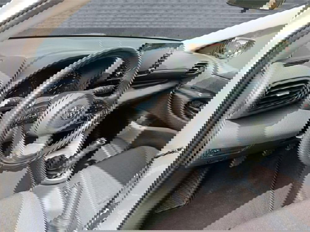 Toyota Yaris usata a Bari (10)