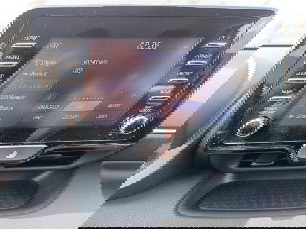 Toyota Yaris usata a Bari (17)