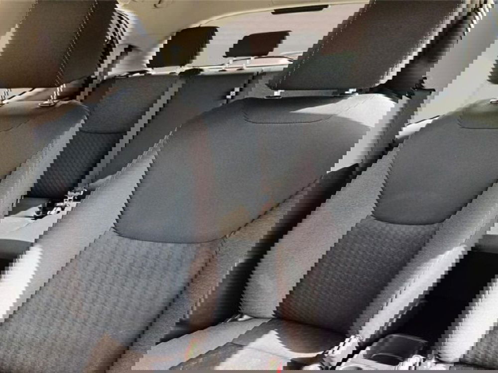 Toyota Yaris usata a Bari (20)