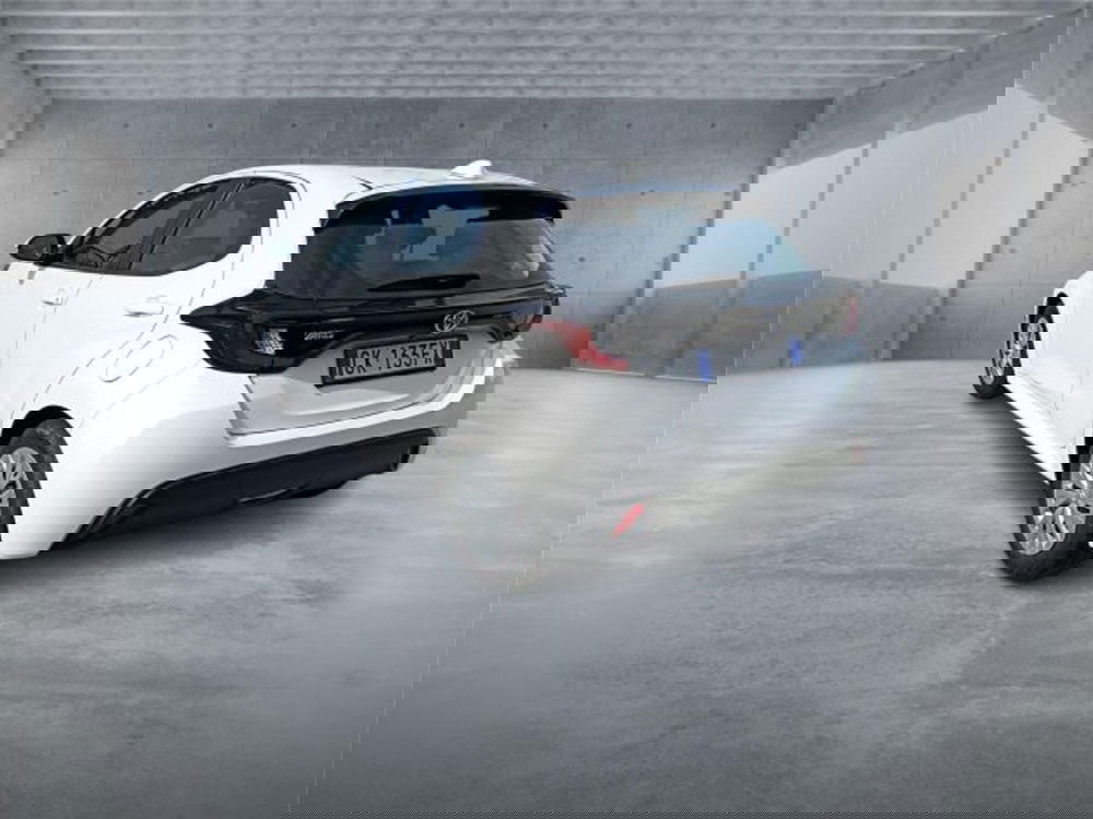 Toyota Yaris usata a Bari (4)