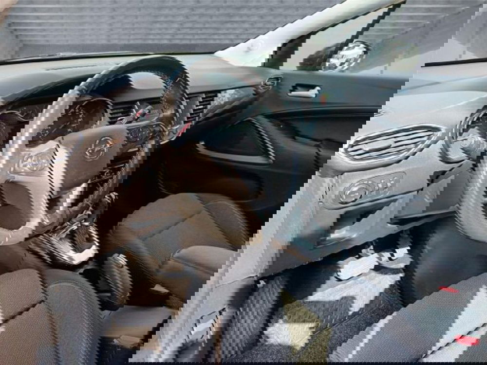 Opel Crossland usata a Bari (11)