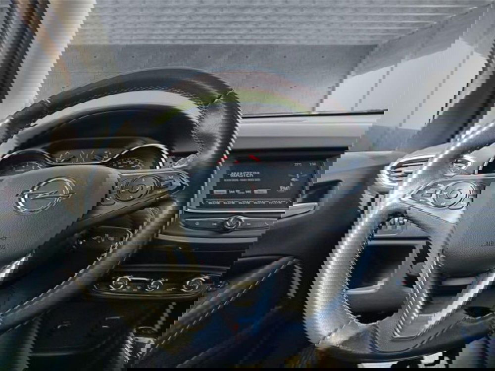 Opel Crossland usata a Bari (14)