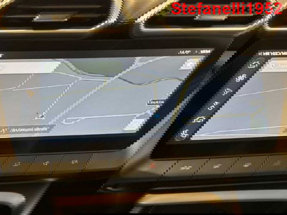 Mg ZS EV nuova a Bologna (17)