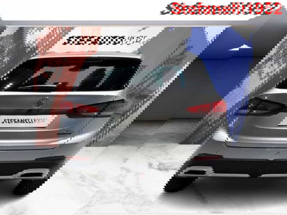 Mg ZS EV nuova a Bologna (6)