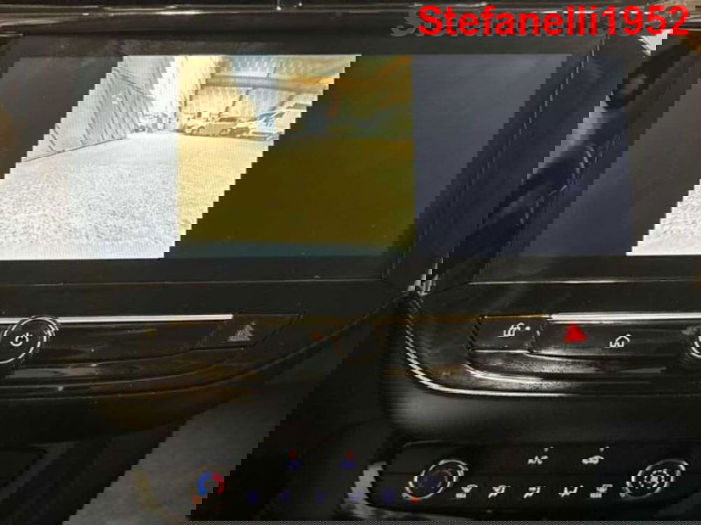 Opel Corsa nuova a Bologna (11)