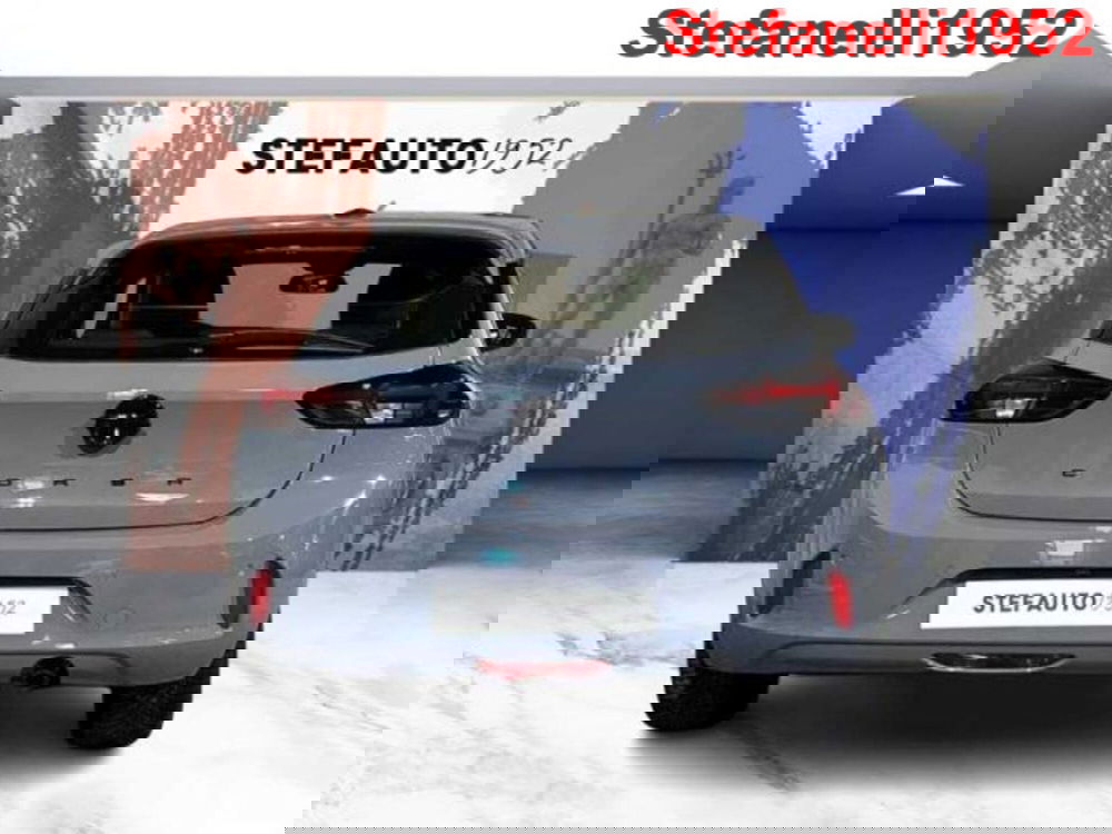 Opel Corsa nuova a Bologna (6)