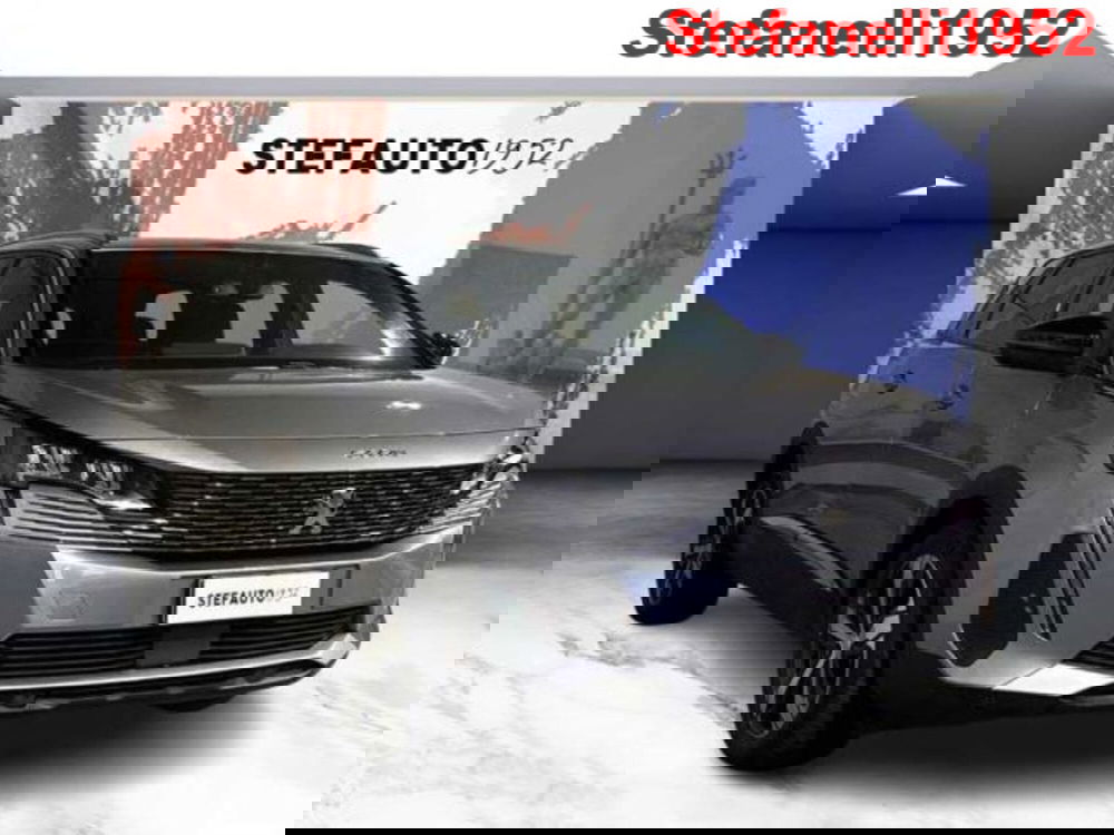 Peugeot 5008 usata a Bologna