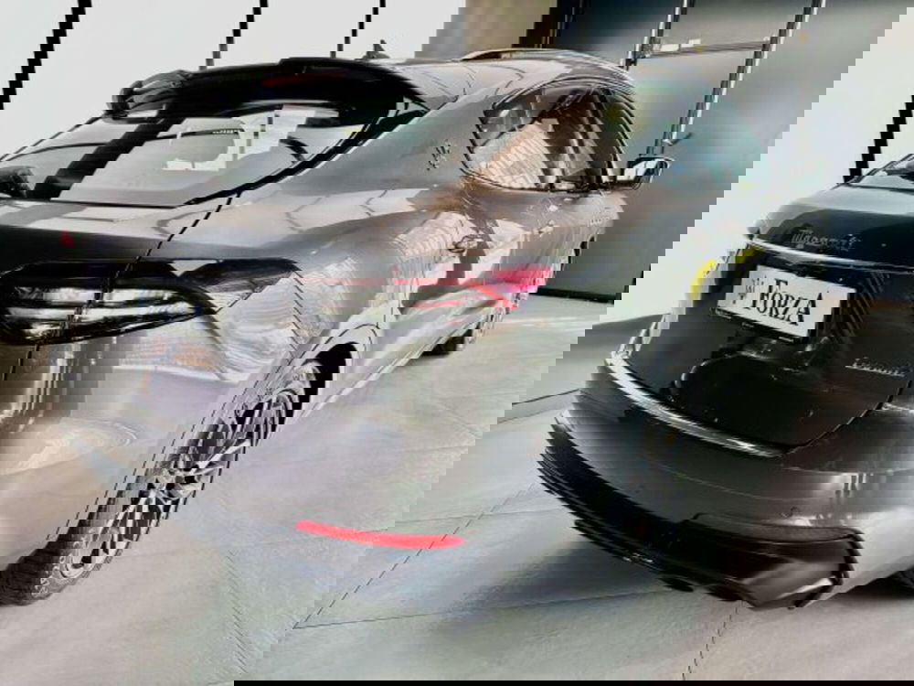 Maserati Levante usata a Torino (6)