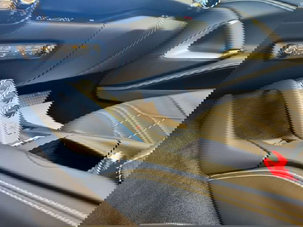 Ferrari 812 Spider usata a Torino (10)