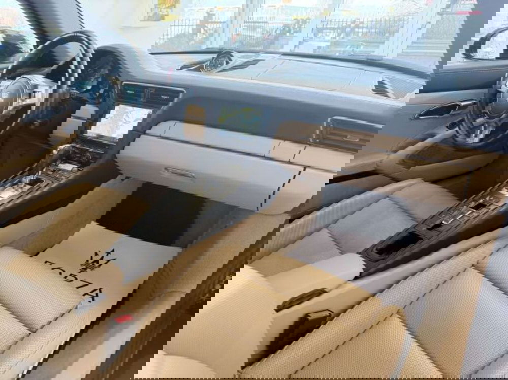 Porsche 911 Cabrio usata a Torino (11)