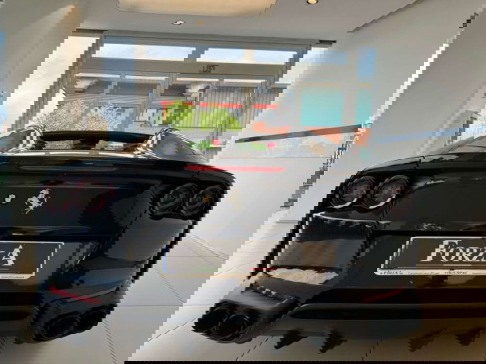 Ferrari 812 Spider usata a Torino (14)