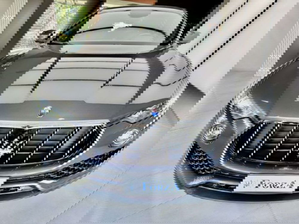 Maserati Levante usata a Torino (2)