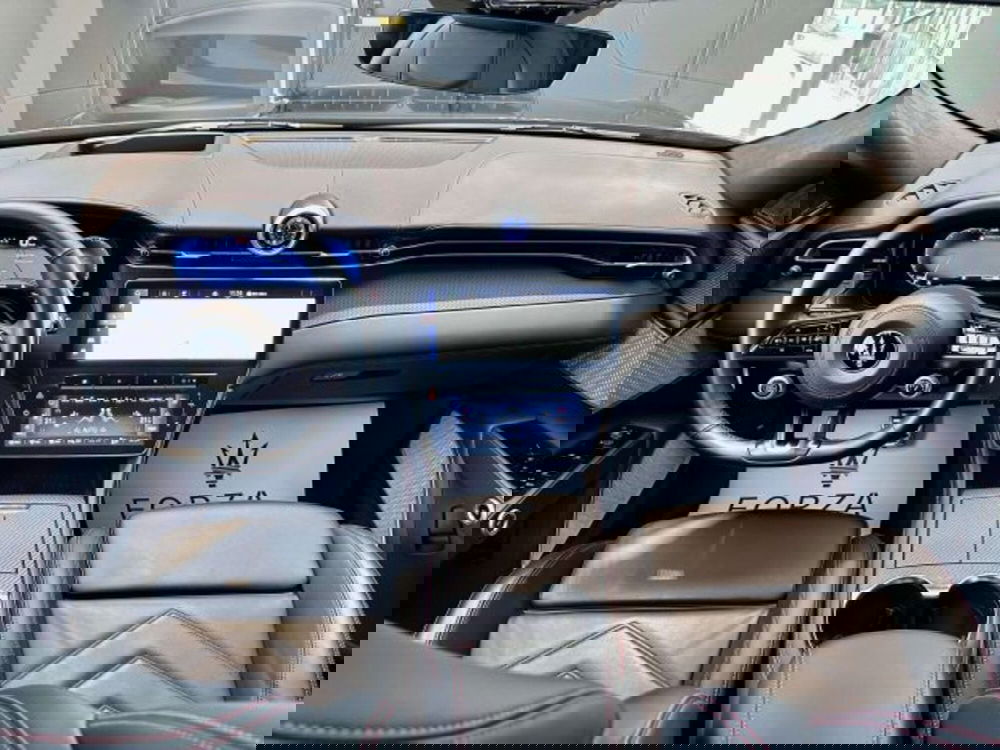 Maserati Grecale usata a Torino (15)