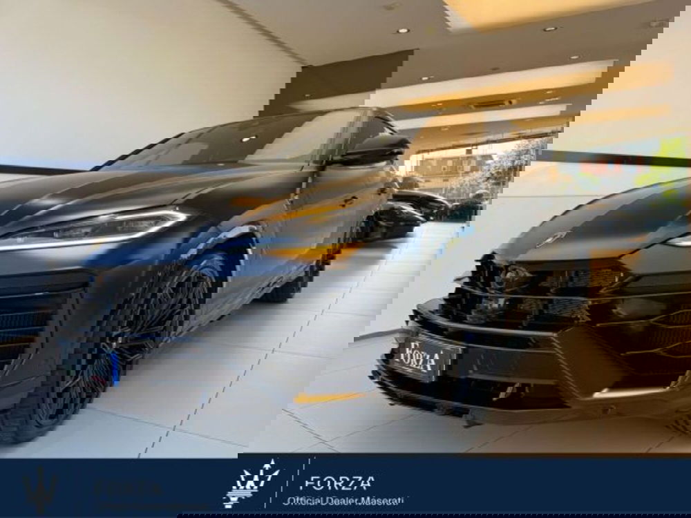 Lamborghini Urus usata a Torino