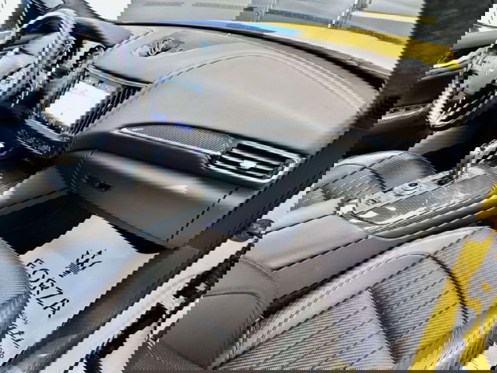 Maserati Levante usata a Torino (12)