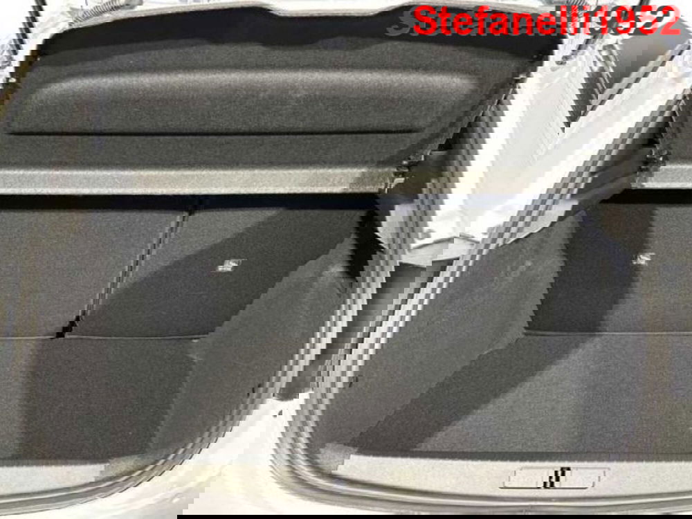 Opel Corsa nuova a Bologna (19)