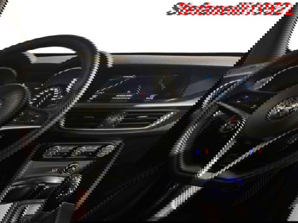 Alfa Romeo Stelvio usata a Bologna (14)