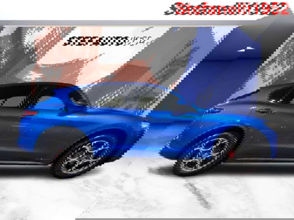 Alfa Romeo Stelvio usata a Bologna (3)