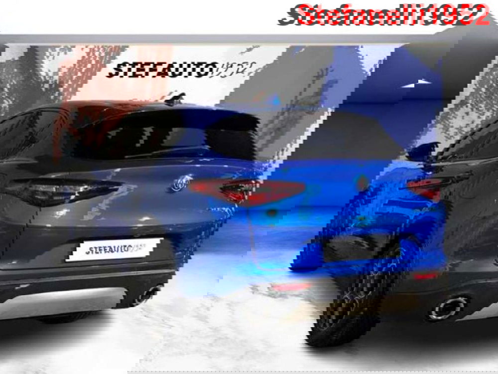 Alfa Romeo Stelvio usata a Bologna (5)