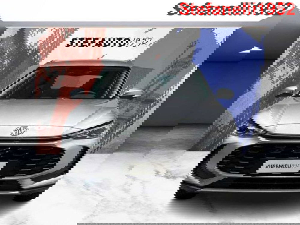 Mg ZS EV nuova a Bologna (4)