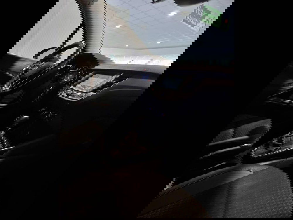 Opel Crossland X usata a Torino (11)