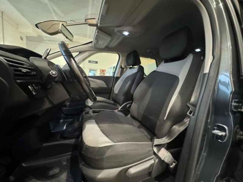 Citroen Grand C4 Picasso usata a Sassari (10)