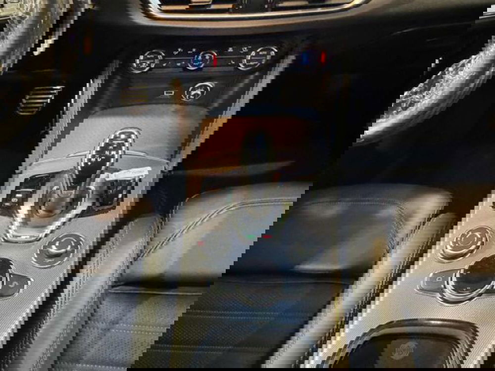 Alfa Romeo Stelvio usata a Vercelli (14)