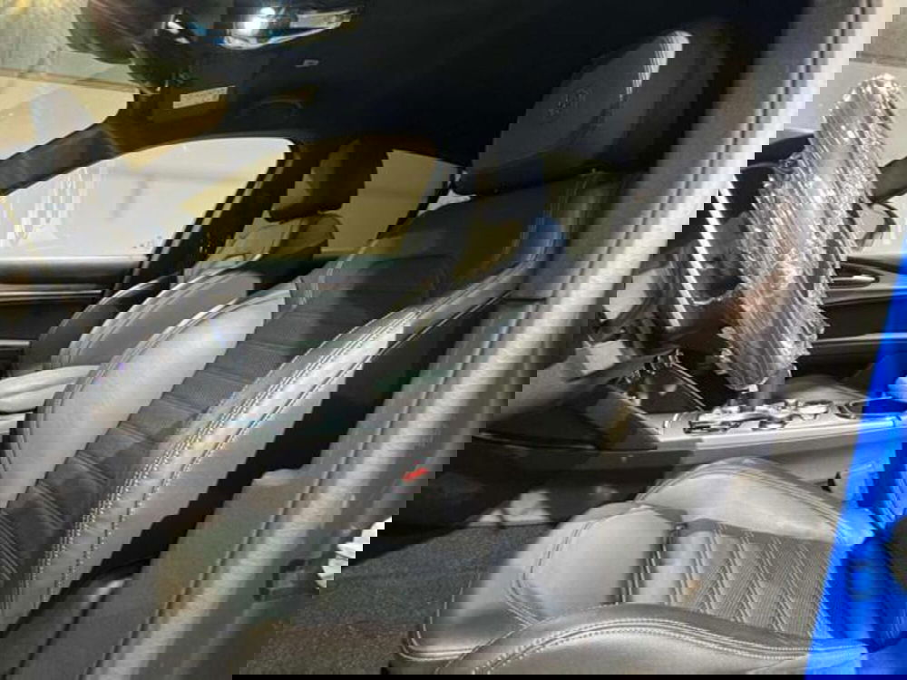 Alfa Romeo Stelvio usata a Vercelli (16)