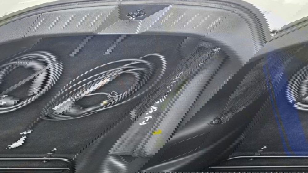 Nissan Leaf usata a Lucca (16)