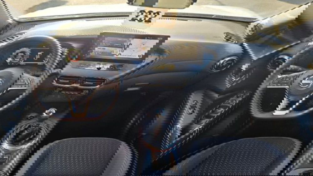 Nissan Juke usata a Lucca (16)