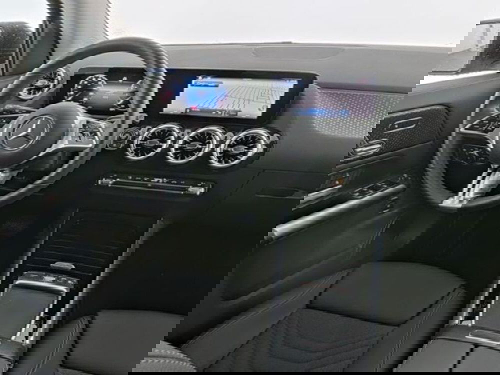 Mercedes-Benz GLB usata a Milano (4)