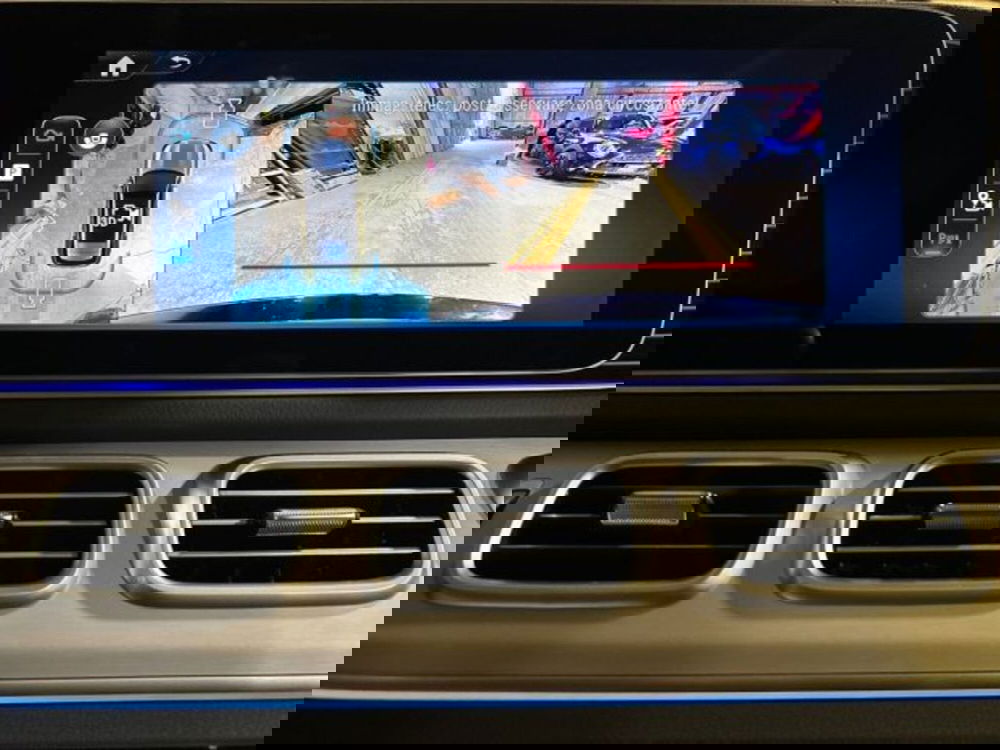 Mercedes-Benz GLB nuova a Bologna (12)