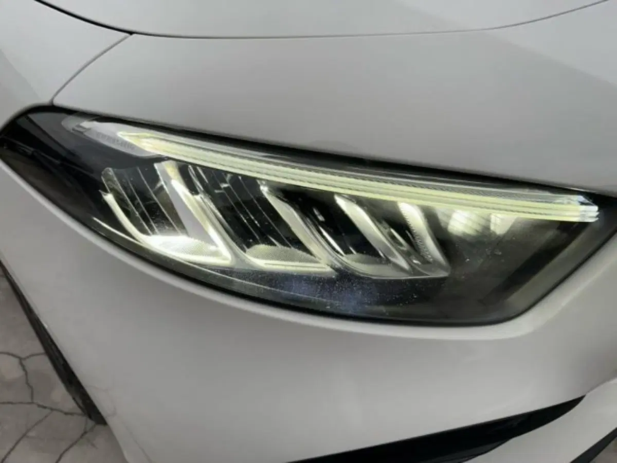 Mercedes-Benz Classe A Sedan usata a Avellino (7)