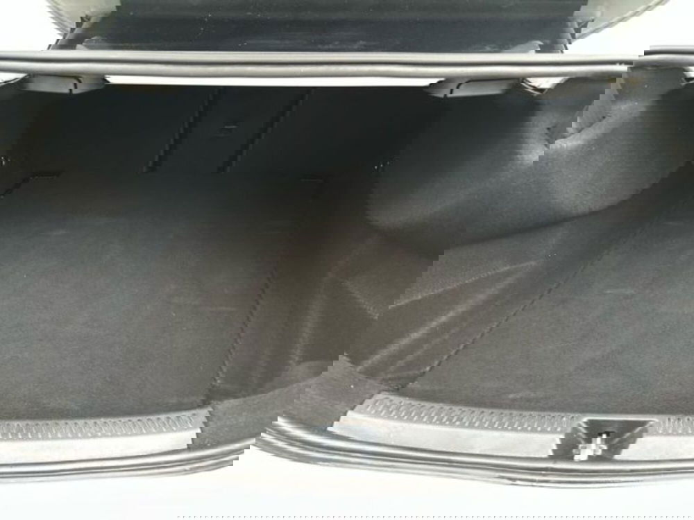 Mercedes-Benz Classe A Sedan usata a Avellino (8)