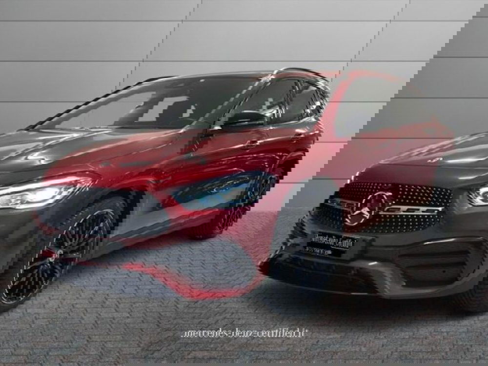 Mercedes-Benz GLA SUV usata a Avellino