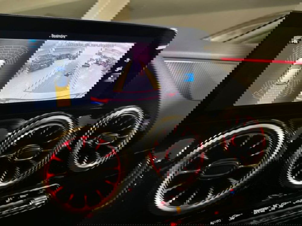 Mercedes-Benz GLA SUV usata a Avellino (14)